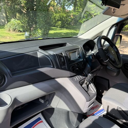 2012 Nissan NV200 1.5DCi Camper Van 4 Berth - Pro Conversion