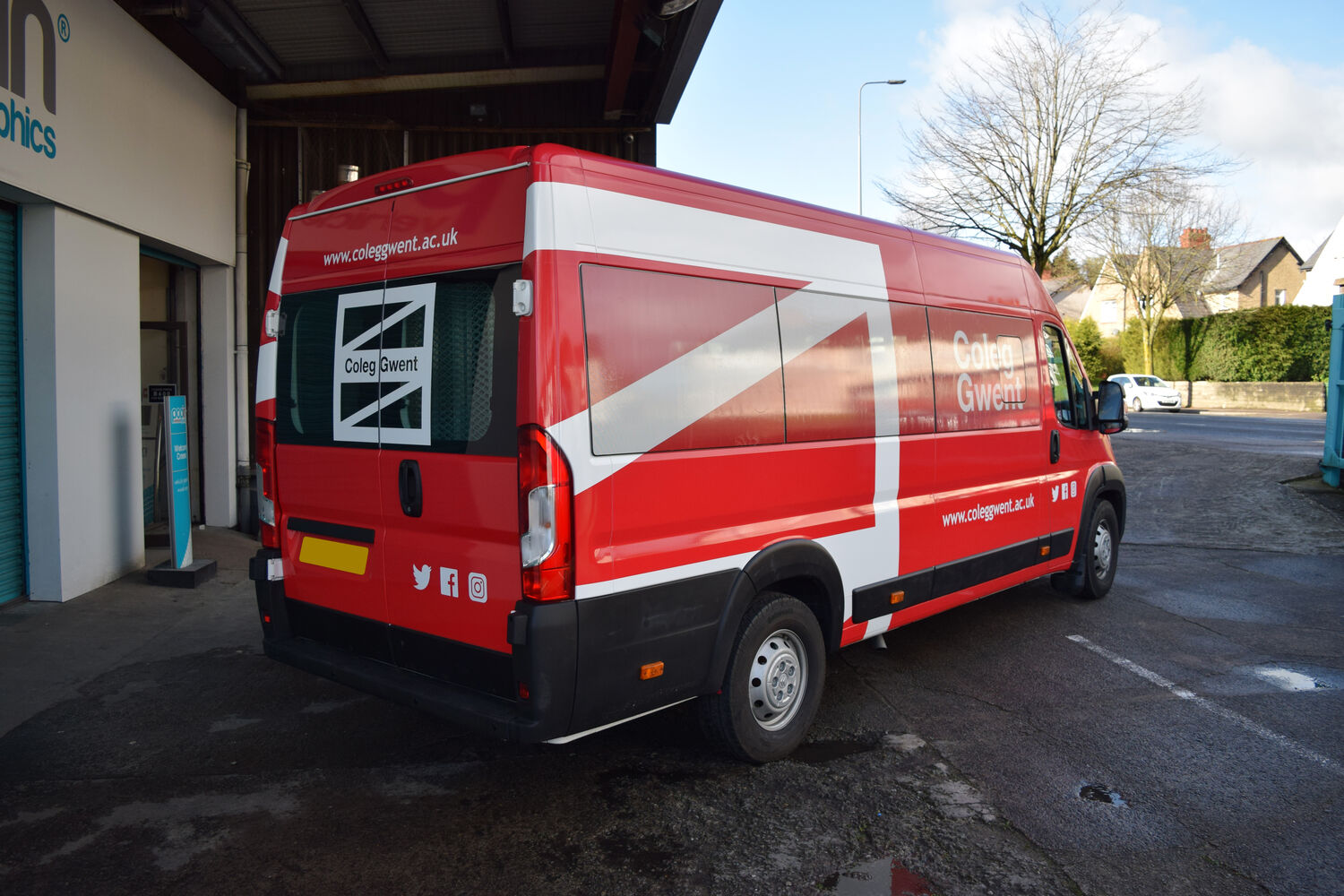 Coleg Gwent - 4x Citroen Relay Minibus