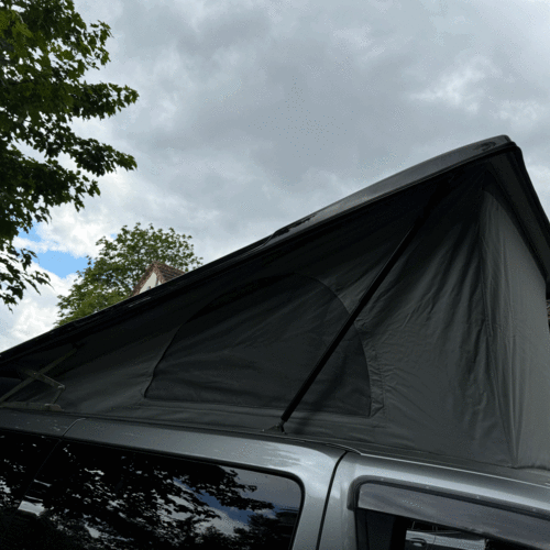 2007 Nissan Elgrand Camper Van 2.5V6 Auto 4 Berth