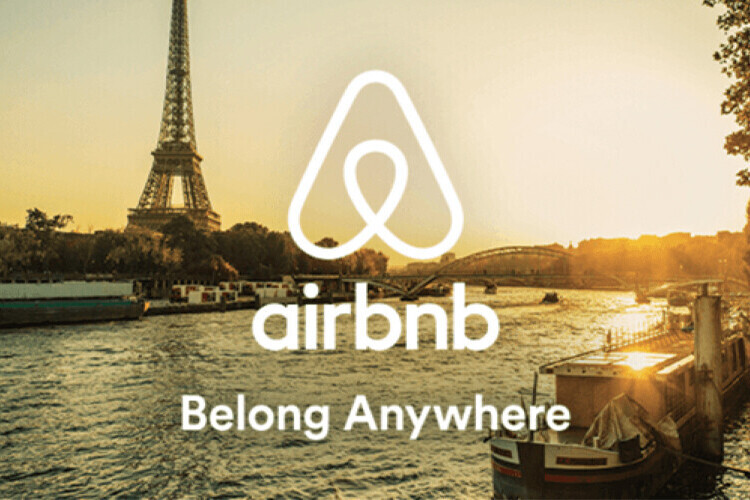 What is a logo tagline? 