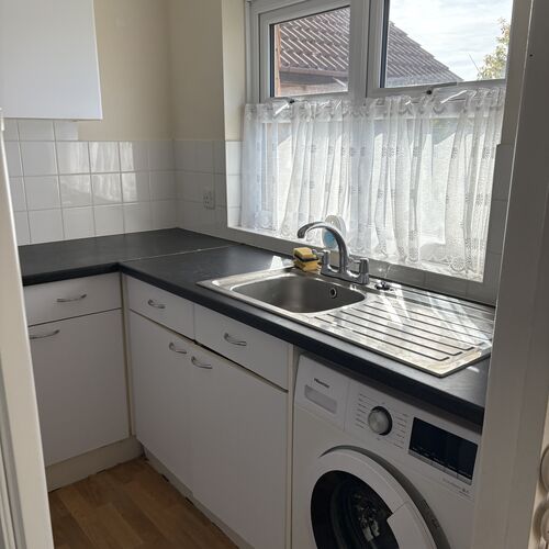 WALNUT TREE, MILTON KEYNES - 1 BEDROOM
