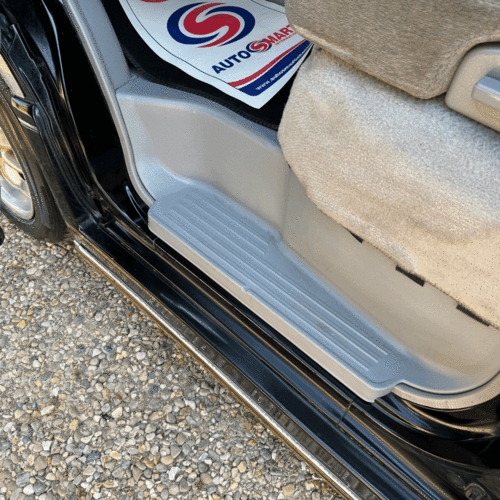 2002 Mazda Bongo Special 2.5V6 Auto 4 Berth