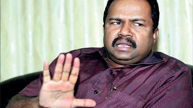 தலைவருக்கும் எனக்குமிடையே சிறிய பிரச்னையே ஏற்பட்டது - கருணா