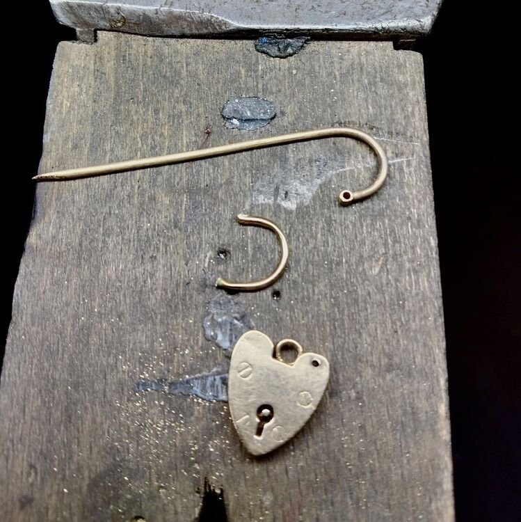 Chain & bracelet repair