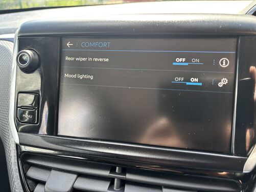 Peugeot 2008 1.2 PureTech Allure Euro 6 5dr