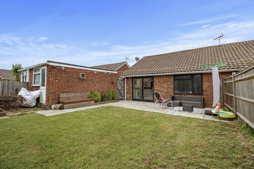 Seven Sisters Road, Eastbourne