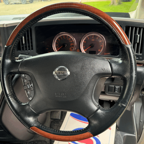 2007 Nissan Elgrand Camper Van 2.5V6 Auto 4 Berth