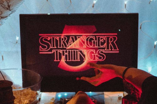 Taking Risks: How Dacre Montgomery’s Self Tape Audition for Stranger Things Landed Him the Role of Billy