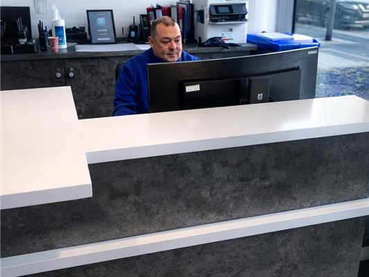 Concierge & Reception Security