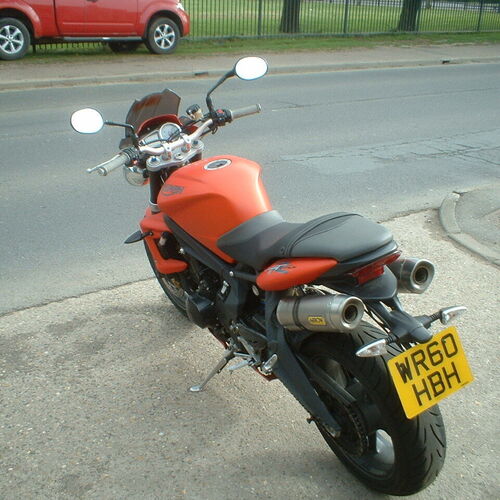 TRIUMPH STREET TRIPLE R