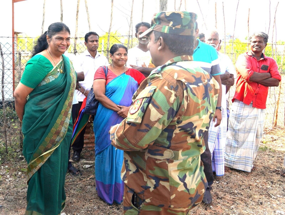 மக்களுக்கு விடுவிக்கப்பட்ட காணிக்குள் செல்ல அனுமதி