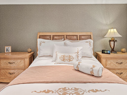 Sneddon Place, Airth, FK2 8GH