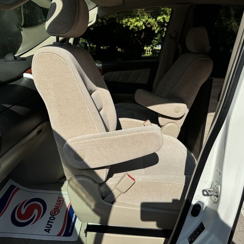 2004 Toyota Alphard 2.4 Petrol Automatic Camper Van 4 Berth