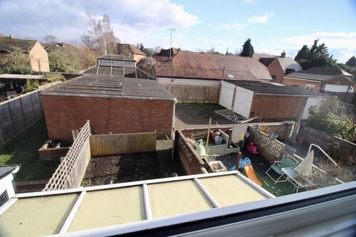 Narrow Lane, Aylestone, LE2 8NA