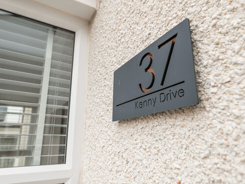 Kenny Drive, Maddiston, FK2 0WJ