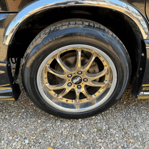 2002 Mazda Bongo Special 2.5V6 Auto 4 Berth