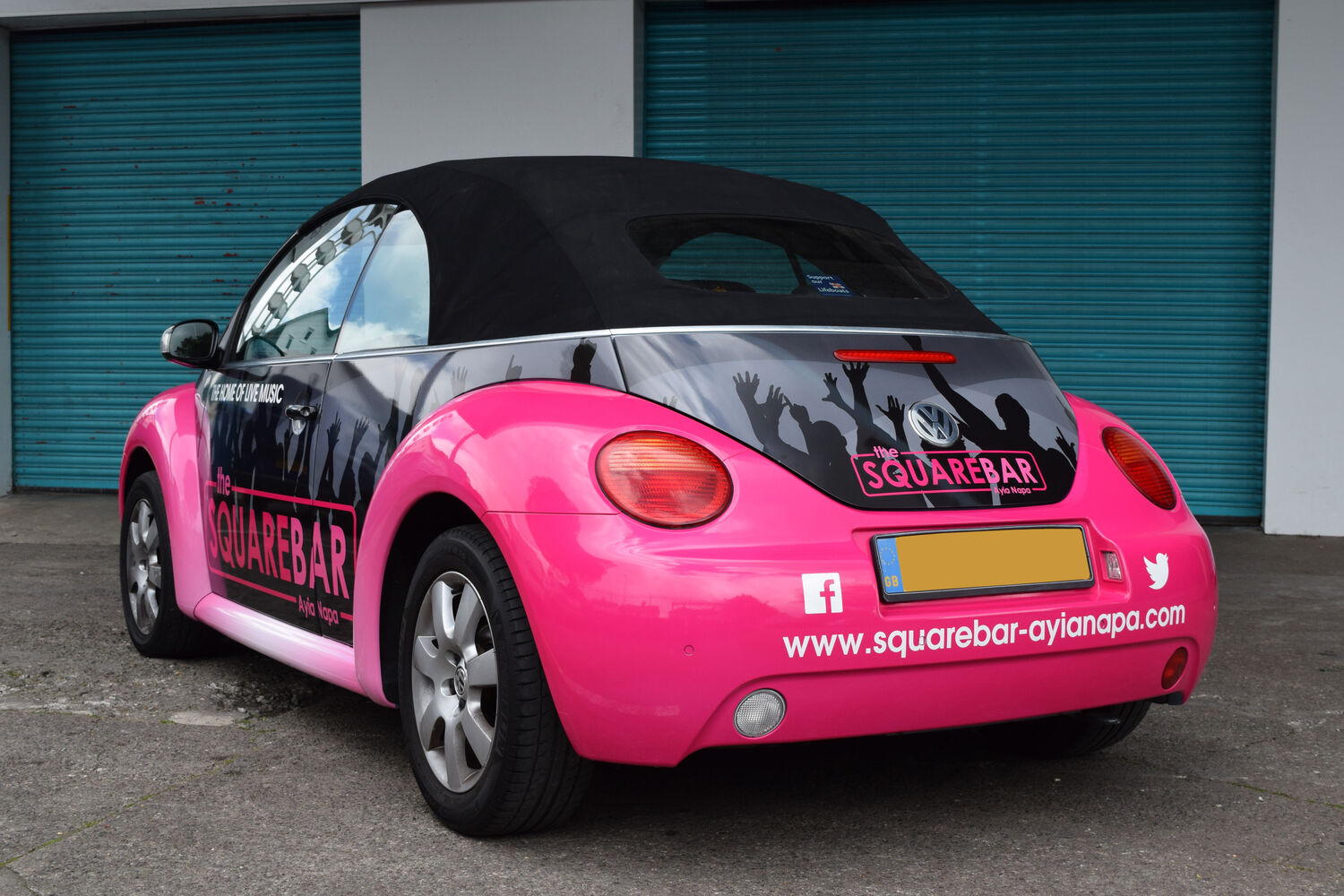 Live Lounge - Volkswagen Beetle