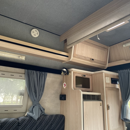 Holdsworth San Remo XL 2 Berth Camper Van Renault Trafic 1995 - Only 63149 Miles