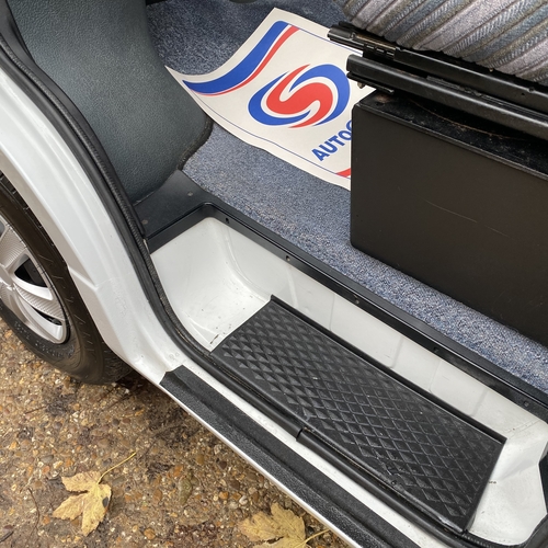 Holdsworth San Remo XL 2 Berth Camper Van Renault Trafic 1995 - Only 63149 Miles