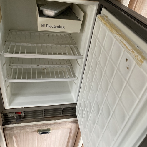 Holdsworth San Remo XL 2 Berth Camper Van Renault Trafic 1995 - Only 63149 Miles