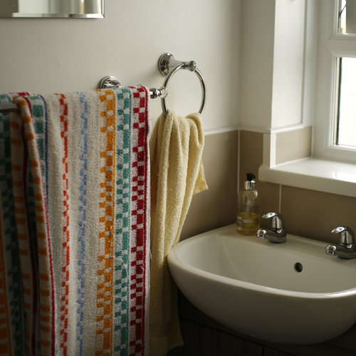 Kitchens & Bathrooms | NKS Contracts Central | Kitchens in Gloucestershire | Bathrooms in Gloucestershire | Refurbishment in Gloucestershire