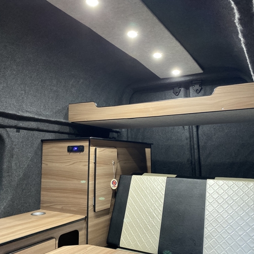 2010 (60)reg Renault Trafic 2.0 DCi 115 Hi Top Camper Van 4 Berth Sat Nav 6 Spd