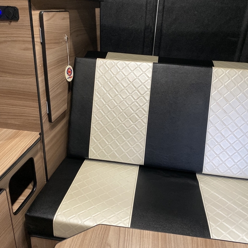 2010 (60)reg Renault Trafic 2.0 DCi 115 Hi Top Camper Van 4 Berth Sat Nav 6 Spd