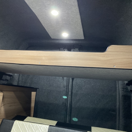 2010 (60)reg Renault Trafic 2.0 DCi 115 Hi Top Camper Van 4 Berth Sat Nav 6 Spd