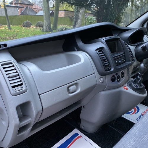 2010 (60)reg Renault Trafic 2.0 DCi 115 Hi Top Camper Van 4 Berth Sat Nav 6 Spd