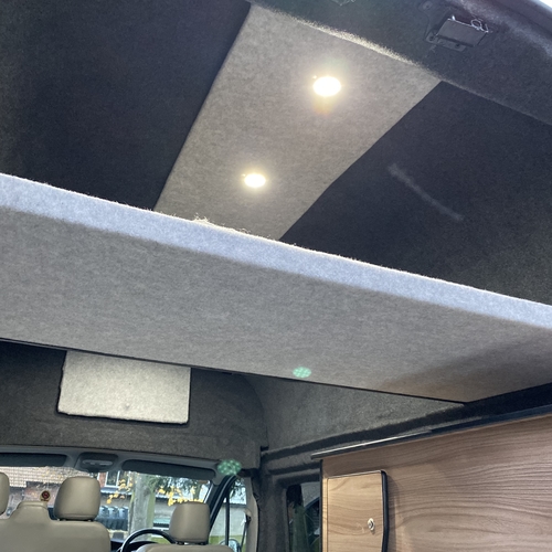 2010 (60)reg Renault Trafic 2.0 DCi 115 Hi Top Camper Van 4 Berth Sat Nav 6 Spd