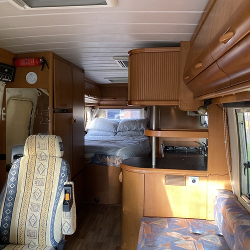 Hobby 750 Motorhome 4 Berth Tag Axle 4.5T Fiat Ducato 2.5TDi ALKO LHD Fixed Bed