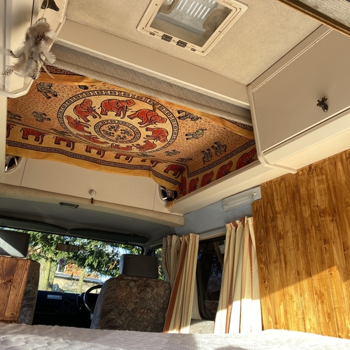 Holdsworth Rainbow Camper Van 1993 Renault Trafic 2.1 Diesel - FIXED BED - UNIQUE!