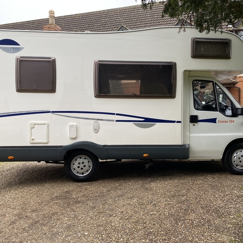 2005 CI Cusona 594 Motorhome 4 Berth 28264 Miles Last Owner 9.5yrs - ONLY £9995
