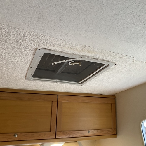 2005 CI Cusona 594 Motorhome 4 Berth 28264 Miles Last Owner 9.5yrs - ONLY £9995