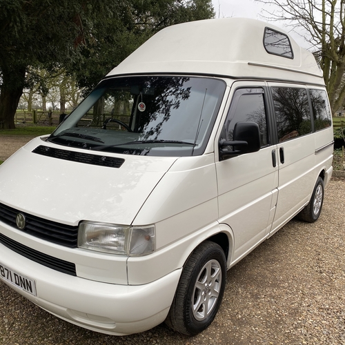 VW T4 Transporter Camper Van 4 Berth 2.4D White High Top Nice Spec Beautiful