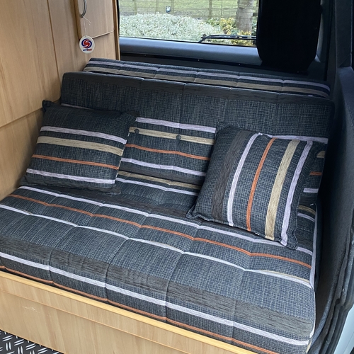 VW T4 Transporter Camper Van 4 Berth 2.4D White High Top Nice Spec Beautiful