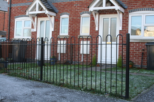 Plain cap posts for 1200 high railings