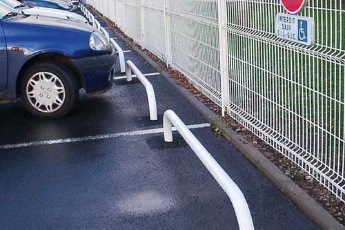 800mm high bolt down Hoop barrier