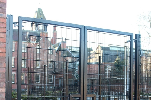 2400mm high Double Twinwire gates