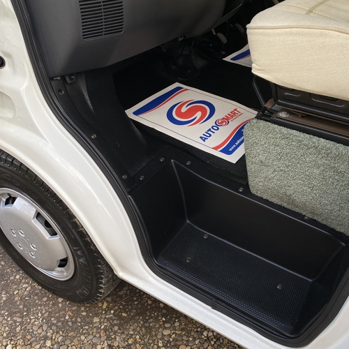 AutoTrail Chieftain Motorhome Tag Axle 8.4m ONLY 28034 Miles Fiat Ducato 2.8TD