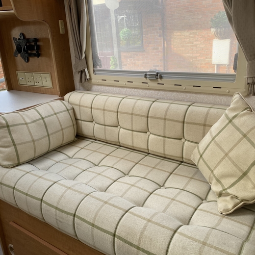 AutoTrail Chieftain Motorhome Tag Axle 8.4m ONLY 28034 Miles Fiat Ducato 2.8TD