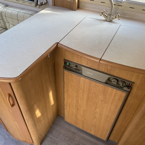 AutoTrail Chieftain Motorhome Tag Axle 8.4m ONLY 28034 Miles Fiat Ducato 2.8TD