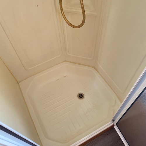 AutoTrail Chieftain Motorhome Tag Axle 8.4m ONLY 28034 Miles Fiat Ducato 2.8TD