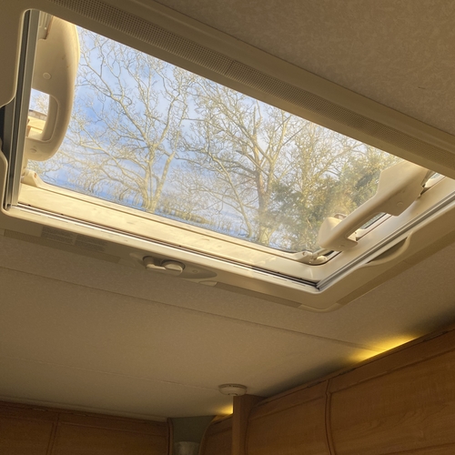 AutoTrail Chieftain Motorhome Tag Axle 8.4m ONLY 28034 Miles Fiat Ducato 2.8TD