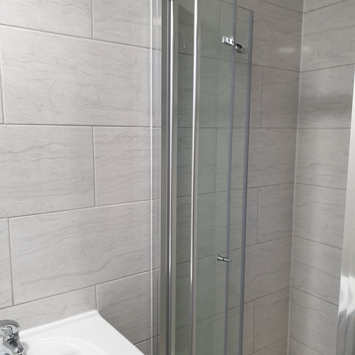 137 Holyhead Road, CV1 3AD