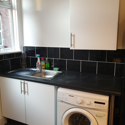 137 Holyhead Road, CV1 3AD