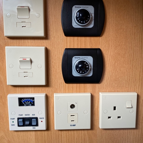 Elddis Sunseeker 140 Motorhome 4 Berth 2007 Peugeot Boxer 2.2HDi MWB 26403 MILES