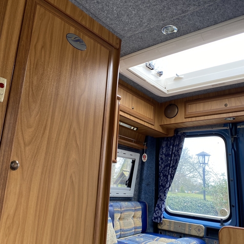 IH Savannah Gold Luxury Camper Van 2 Berth 2.8 JTD 62974 Miles Fiat Ducato 2001