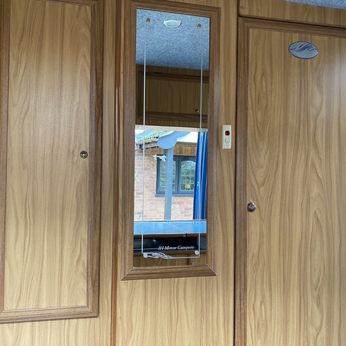 IH Savannah Gold Luxury Camper Van 2 Berth 2.8 JTD 62974 Miles Fiat Ducato 2001