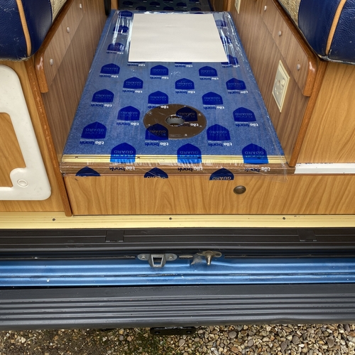 IH Savannah Gold Luxury Camper Van 2 Berth 2.8 JTD 62974 Miles Fiat Ducato 2001